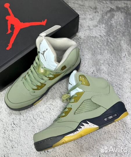 Кроссовки Nike Air Jordan 5