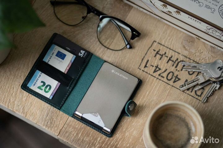 Фонарик кошелек LED lenser lite wallet