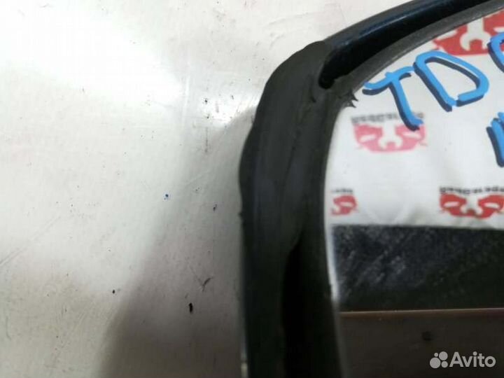 Зеркало левое Suzuki Escudo TD01W G16A 1992