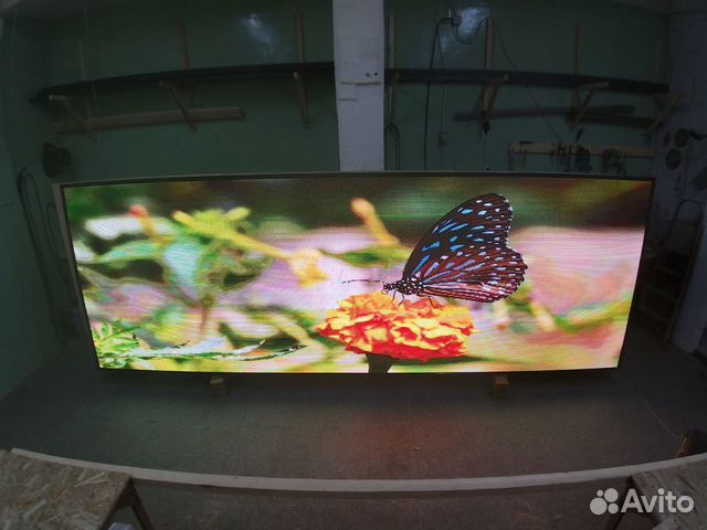 LED экран часы