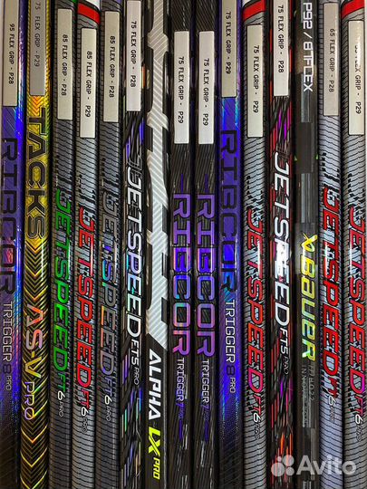 Профессиональные хоккейные клюшки CCM - Bauer