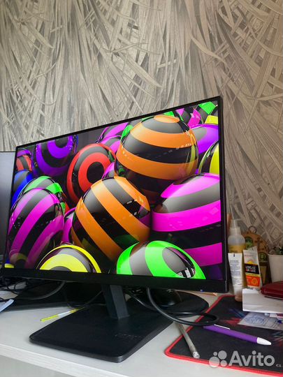 Безрамочный 24