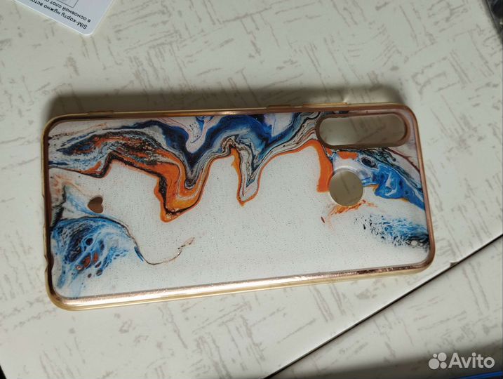 Продам чехлы на телефон