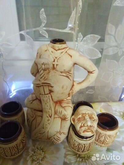 Кувшин для вина глиняный со стаканами. Новый