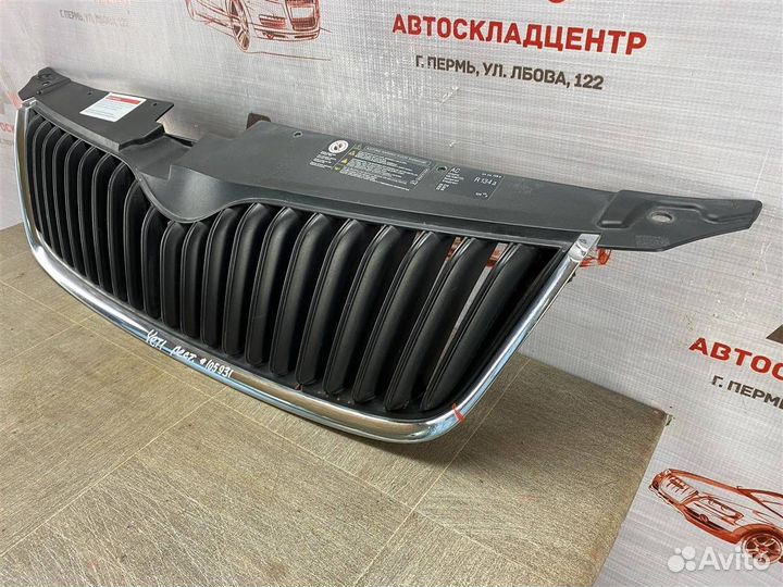 Решетка радиатора Skoda Yeti с 2009-2014 года