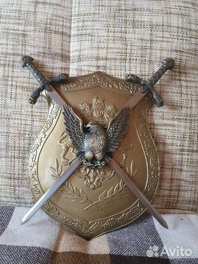 Герб декоративный