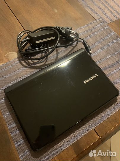 Ноутбук Samsung NP-NC110