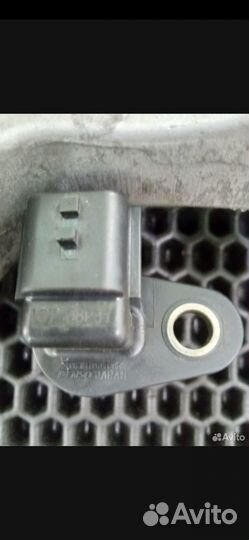 Датчик положения распредвала Nissan Infiniti EX25