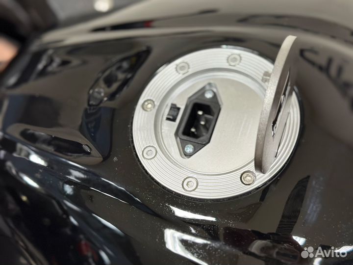 Электромотоцикл Yamaha R3