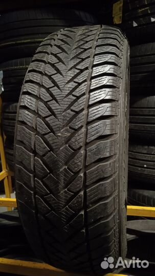 Goodyear Wrangler Ultra Grip 235/65 R17