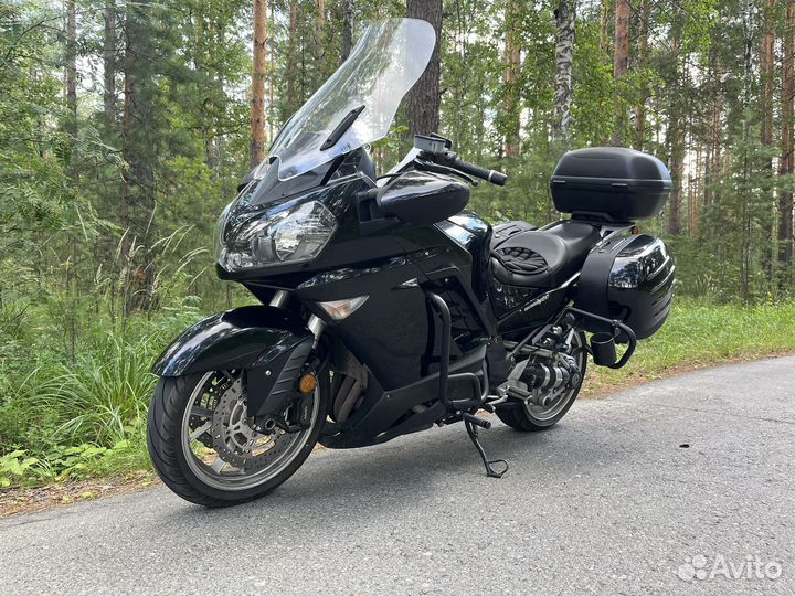 Kawasaki GTR 1400