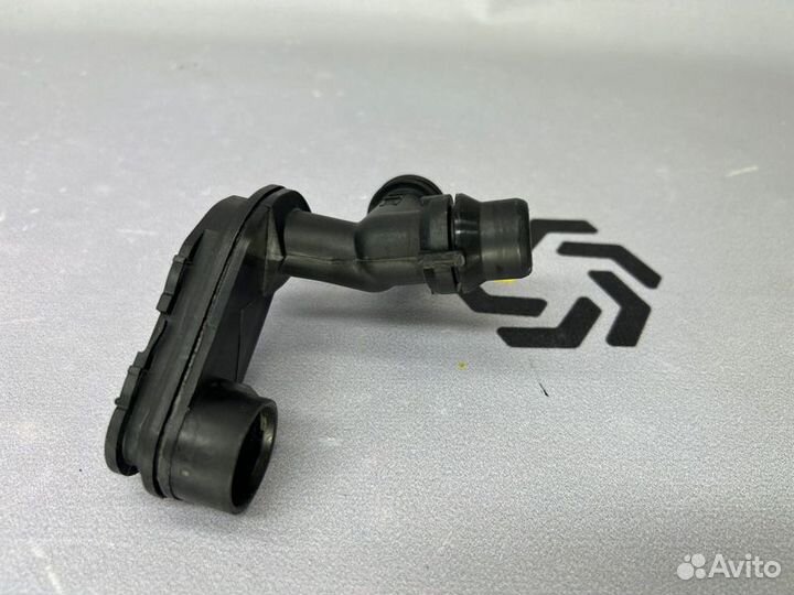 Фланец системы охлаждения Bmw X5 E53 рестайлинг