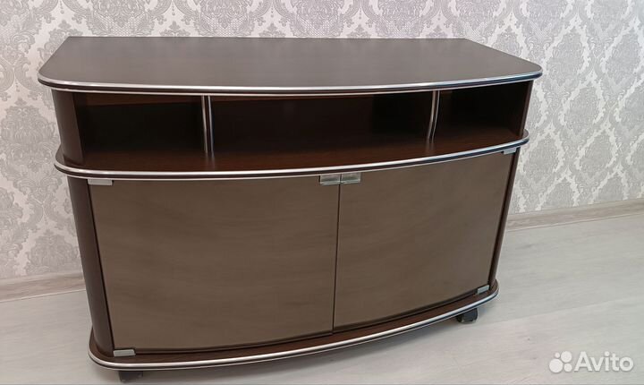 Тумба под тв