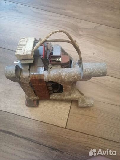 Двигататель стиральной машины