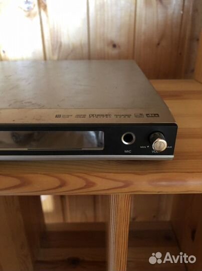 DVD плеер LG с функцией караоке