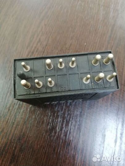 Реле поворот