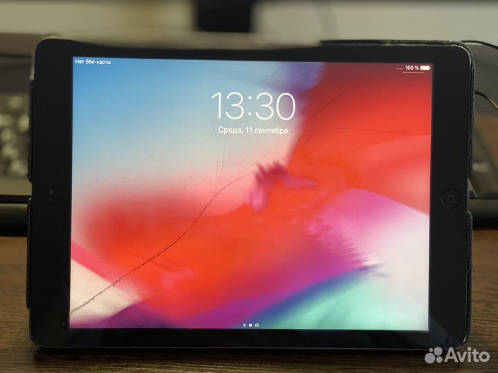 Apple iPad Air WiFi + Cellular 64 GB