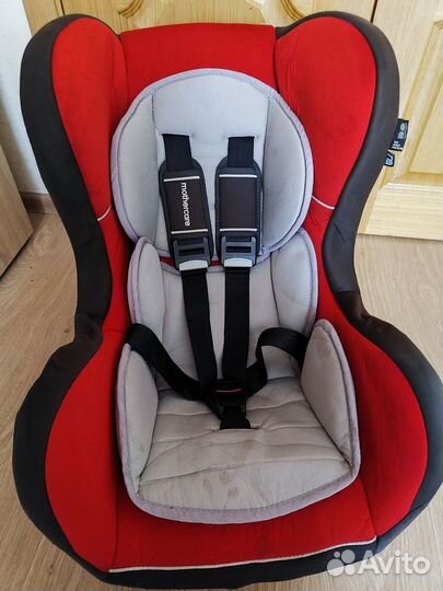 Автомобильное кресло mothercare 0-18 кг