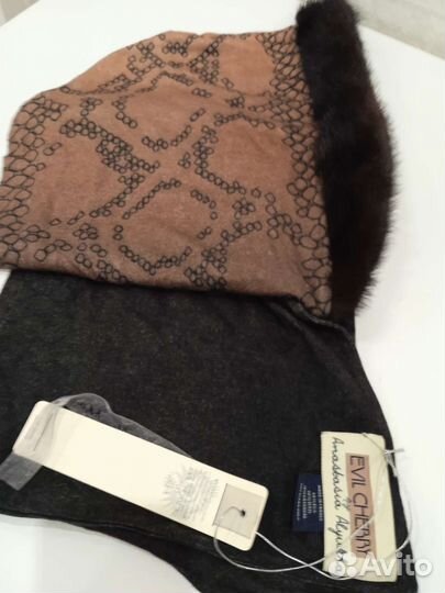 Капор с норкой