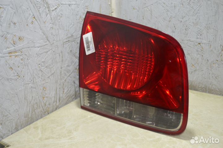 Фонарь задний левый (крышка багажника) Volkswagen