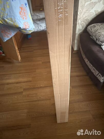 Обои флизелиновые 1.06