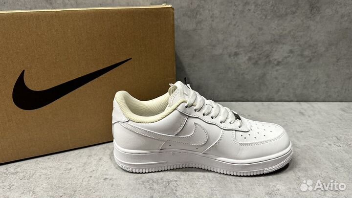 Кроссовки nike Air Force white