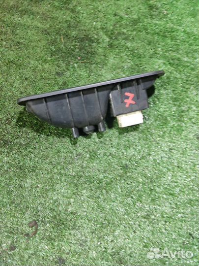 Кнопка стеклоподъемника Renault Megane 2