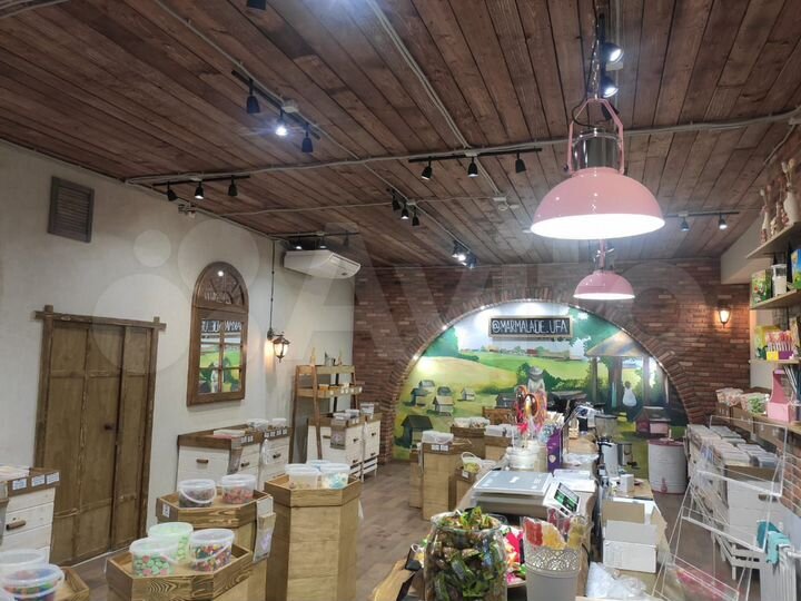 Торговая площадь, 76 м²