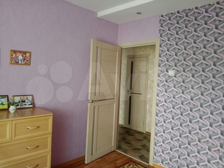 4-к. квартира, 75,9 м², 1/3 эт.