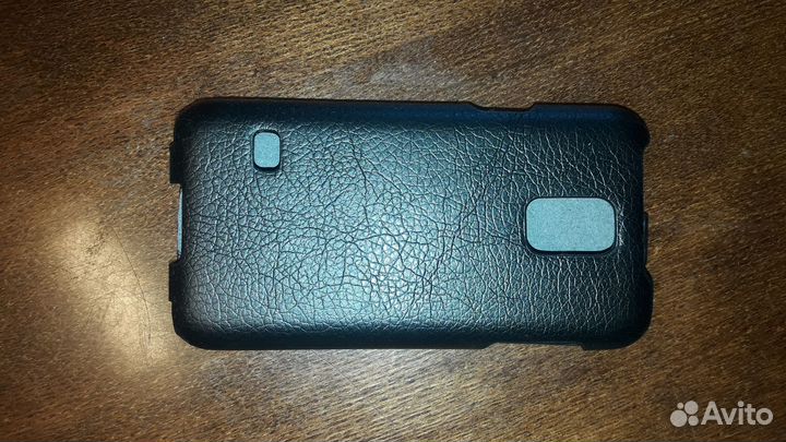 Продаётся новый чехол для тел. Samsung s5 mini