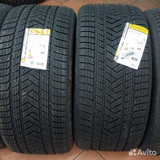 Pirelli Scorpion Winter 285/45 R22 и 325/40 R22 114V