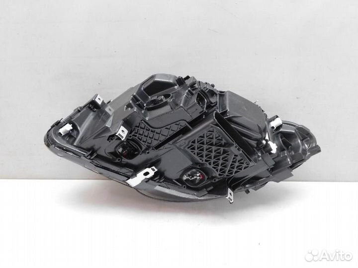 Фара правая BMW 5-Series