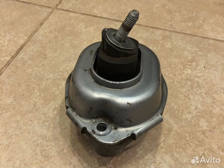 Подушка двигателя bmw x3 Е83 3D