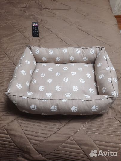Лежанка для маленьких собак и кошек