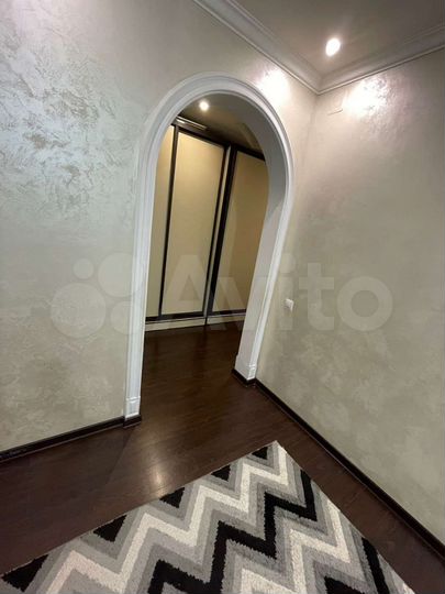 3-к. квартира, 69,5 м², 4/4 эт.