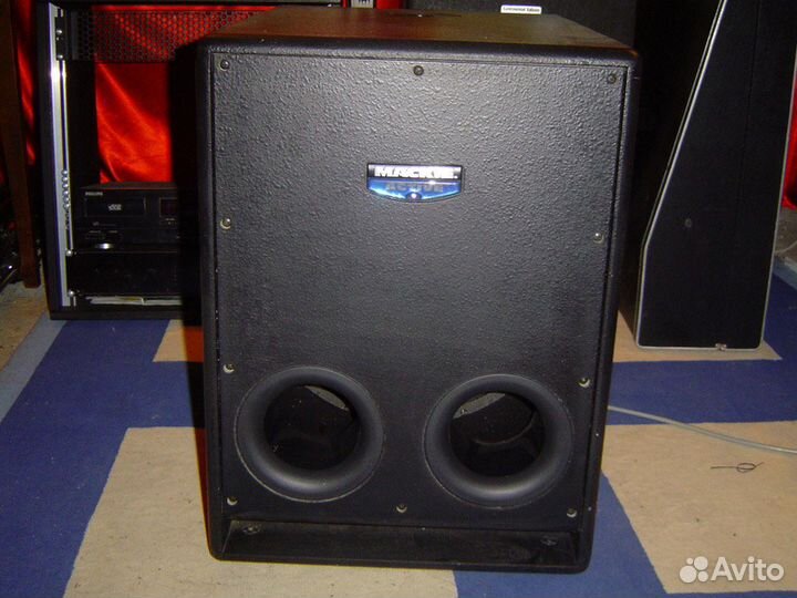 Mackie srs1500 best sale active subwoofer