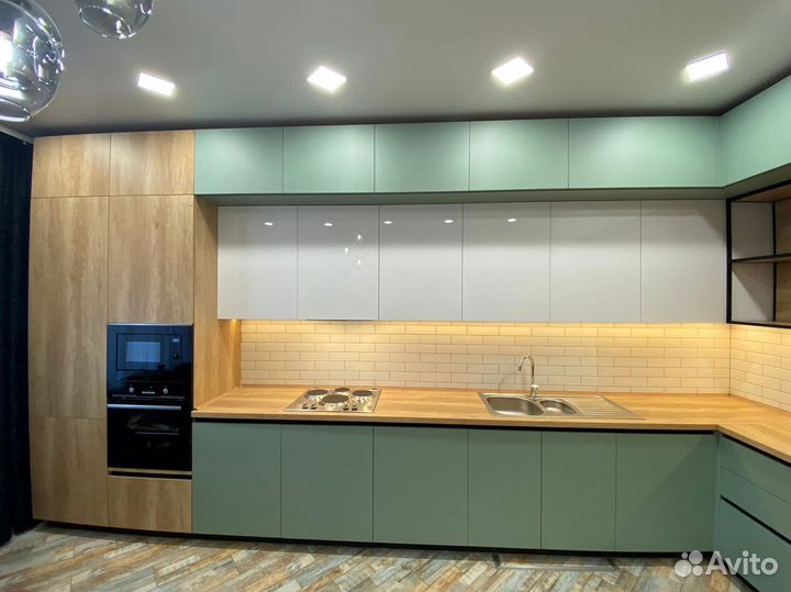 Кухонный гарнитур (любые размеры)