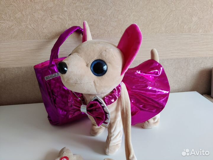 Интерактивная собачка на поводке с сумочкой