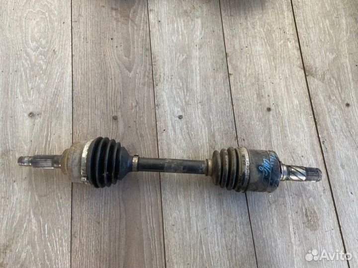 Привод левый Kia Sorento BL D4CB 2007