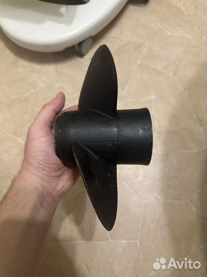 Винт гребной разборный hidea/tohatsu 9.9-18, шаг11