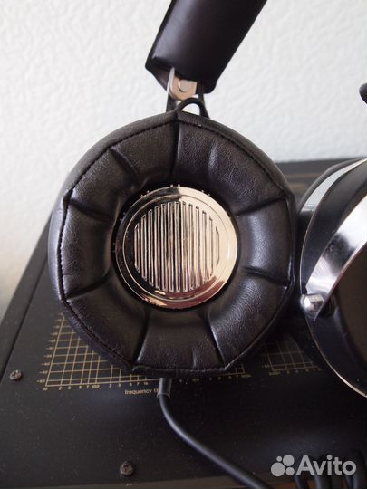 Наушники 2-х драйверные Sharp HP-400H Нов/Кор