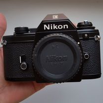 Nikon EM