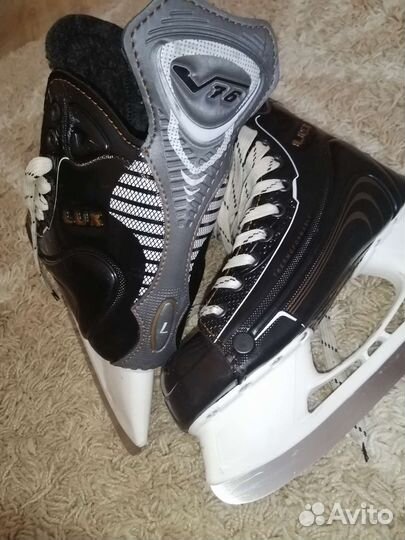 Коньки хоккейные Lux v76