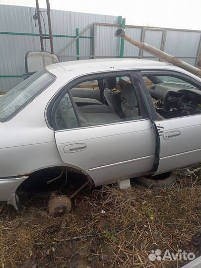 Toyota Corolla 2.0 AT, 1992, битый, 340 000 км