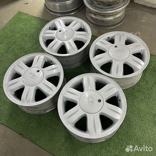 Литые диски R15 4x100 Ларгус