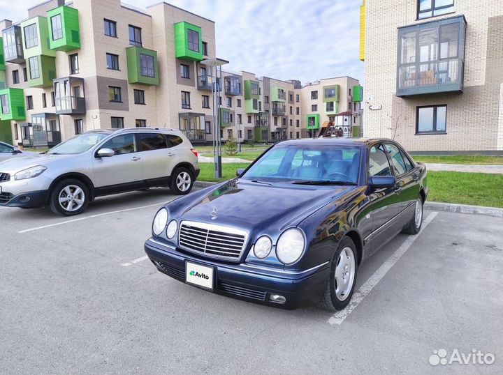 Mercedes-Benz E-класс 4.2 AT, 1996, 38 000 км