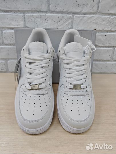 Кроссовки nike air force 1 белые