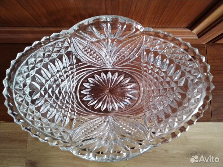 Ваза хрустальная СССР высокая