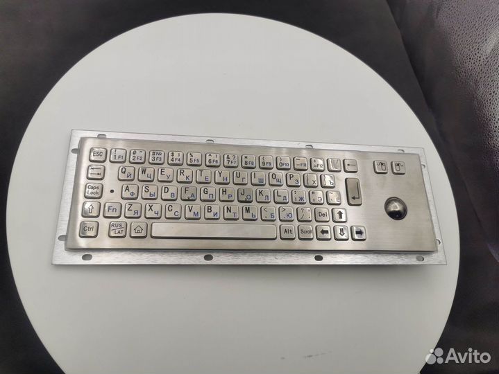 Клавиатура с трекболом