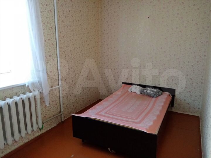 Комната 18 м² в 2-к., 1/2 эт.